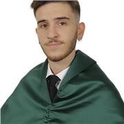 Profesor empatico y muy atento a la enseñanza del alumnado.